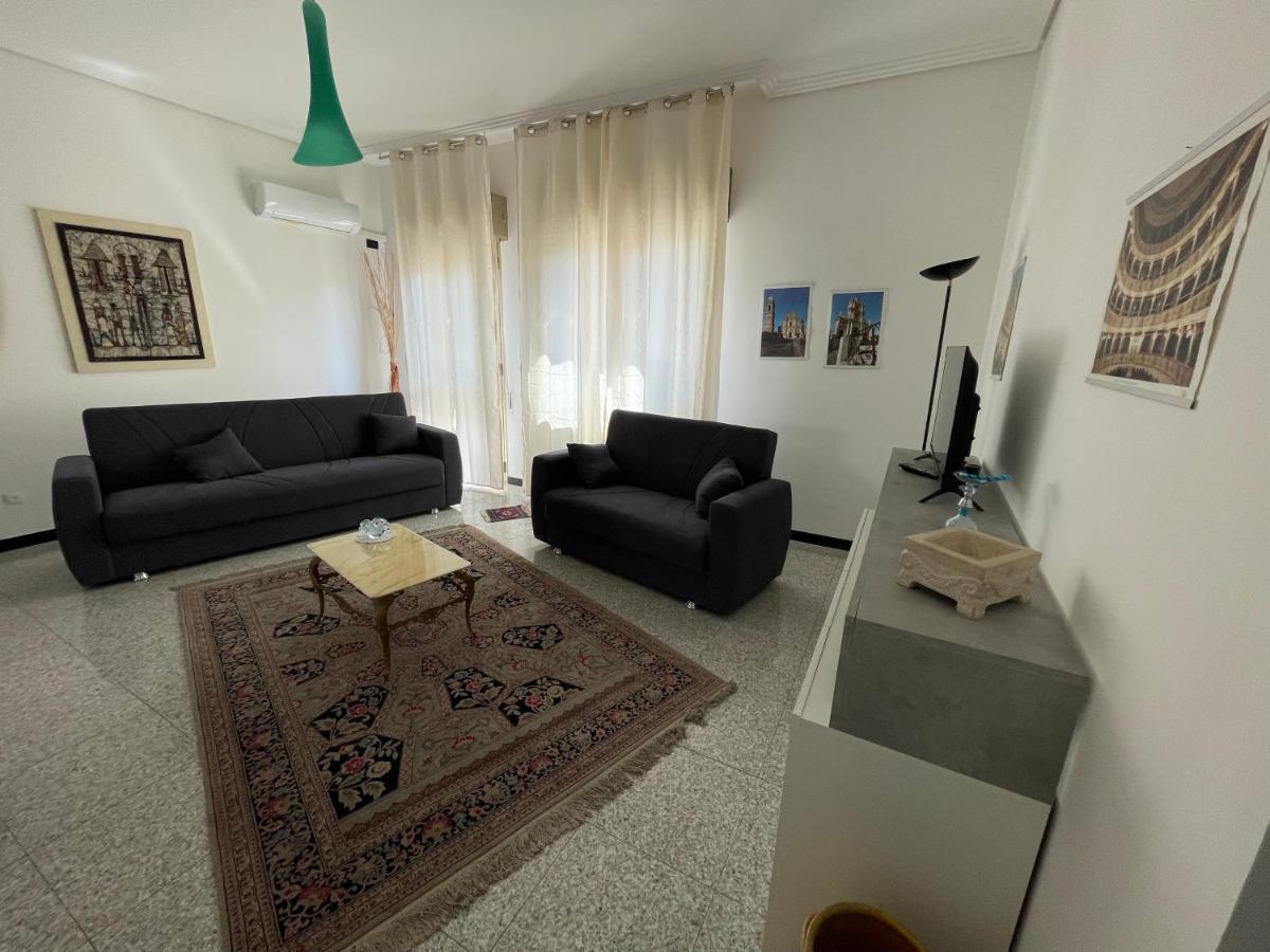 Ferienwohnung Vincenti'S House Comiso Exterior foto